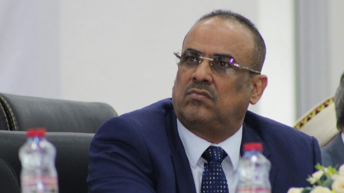 في تحد للجهود السعودية.. وزير الداخلية اليمني يرفض اتفاق الرياض