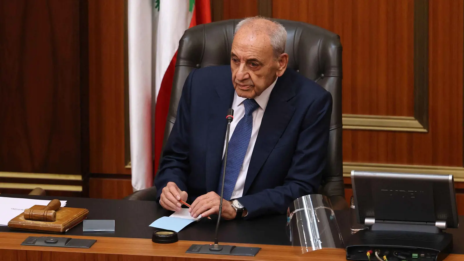 "حصر جزئي للسلاح".. ما فحوى رسالة نبيه بري إلى القيادات الإيرانية؟