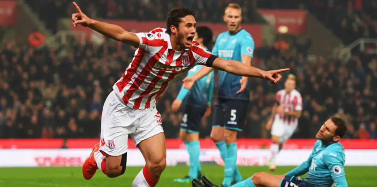 بناءً على طلب محمد صلاح.. نادي ليفربول يسعى للتعاقد مع رمضان صبحي