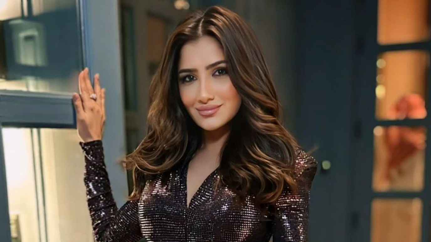 مي عمر تثير الجدل بمسلسلها الجديد "أش أش"