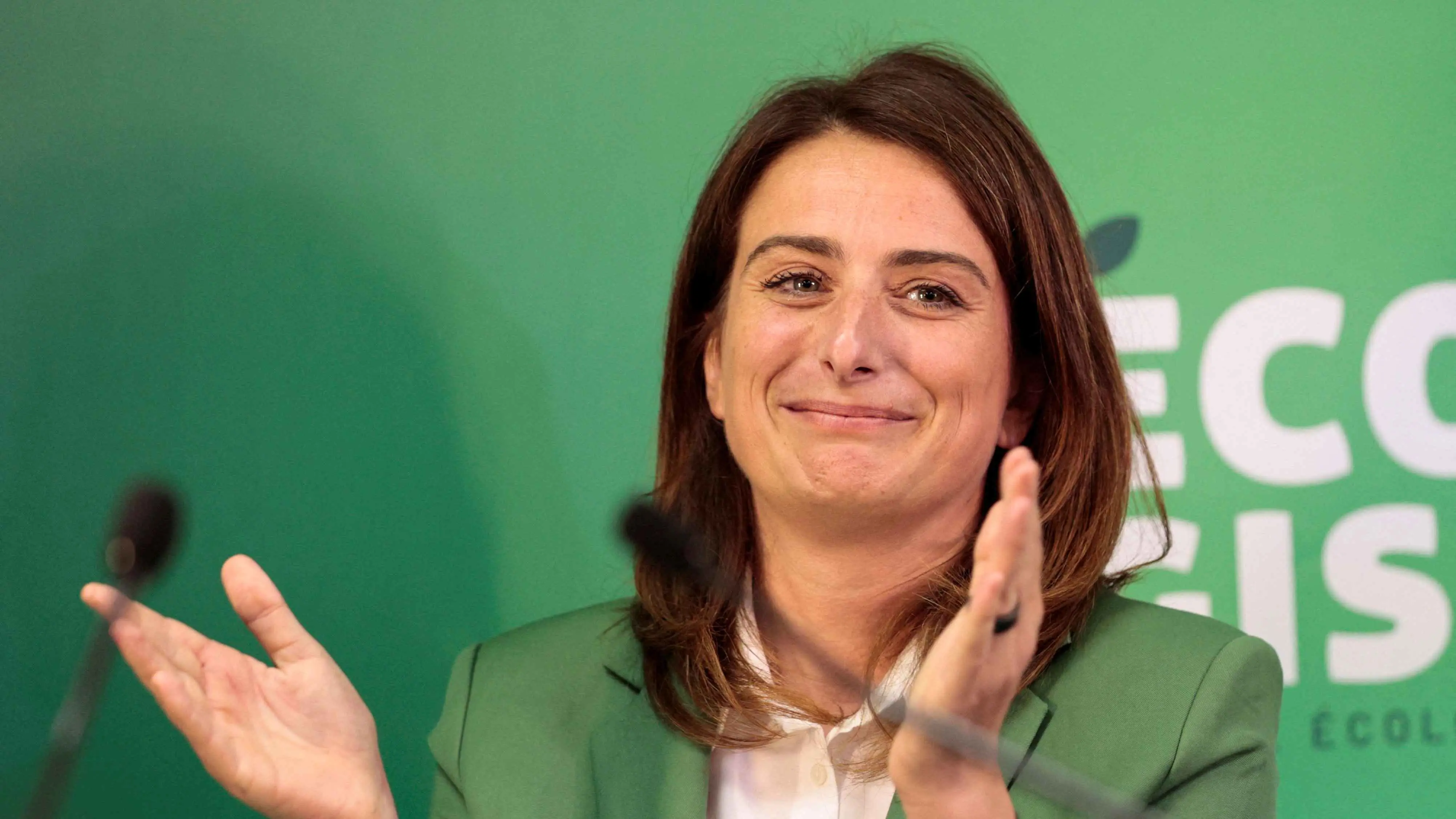 نجمة فرنسا "الخضراء" تواجه تحدي انهيار ائتلاف اليسار