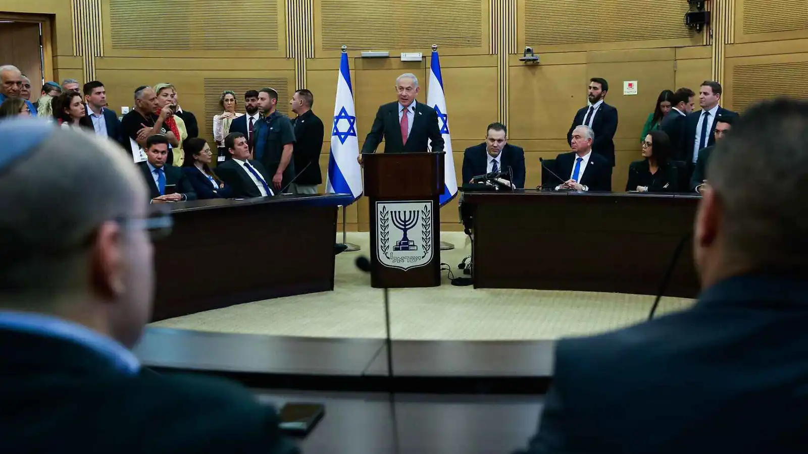 بين حاييم كاتس وبيتان.. صراع النفوذ يحدد مصير الحزب الحاكم في إسرائيل