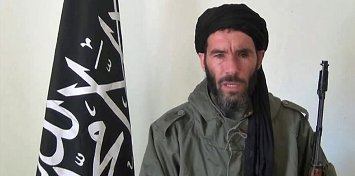 تنظيم القاعدة ينفي اعتقال زوجة بلمختار