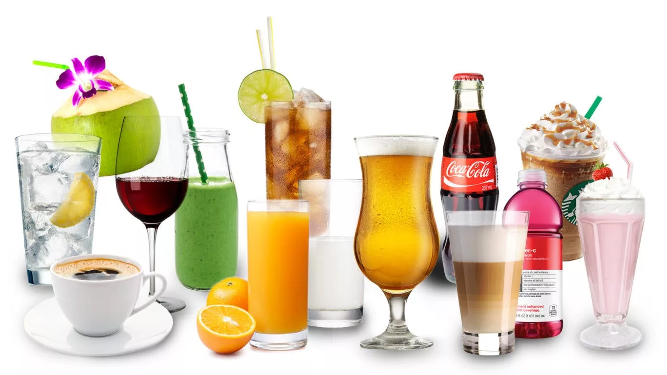 اكتئابك قد يكون في كوبك.. مشروبات تحدد حالتك النفسية