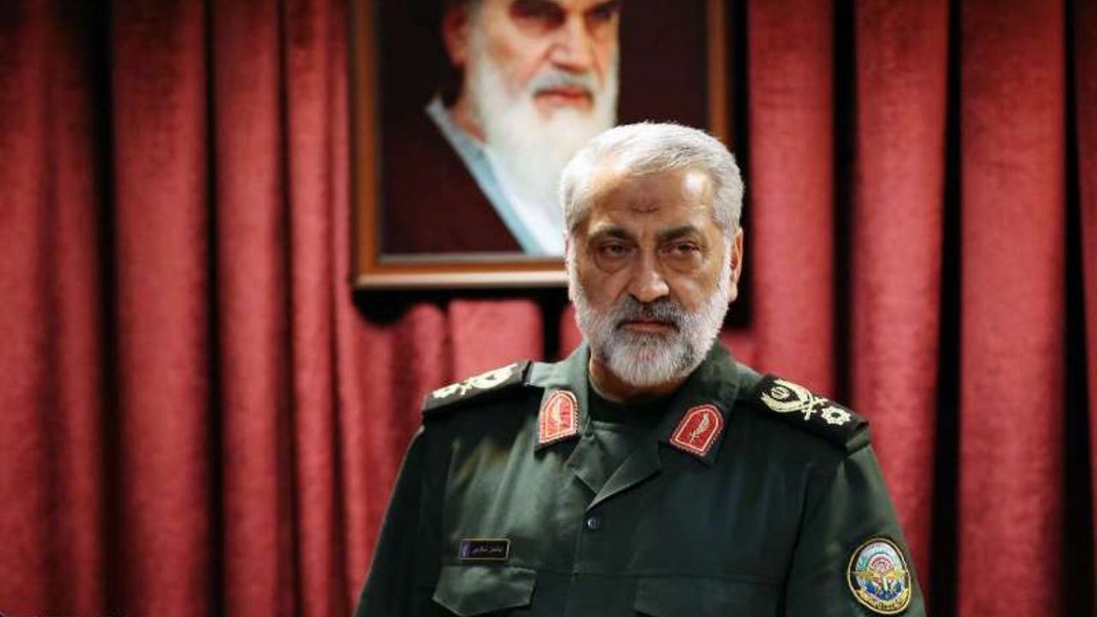 استخفاف "إعلامي" بتهديدات ترامب .. إيران: على أمريكا إنقاذ جيشها من "كورونا‎"