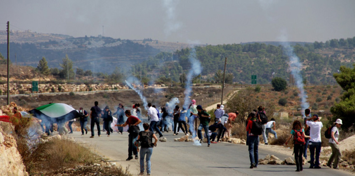 استشهاد مقاوم من حماس في عملية للجيش الإسرائيلي قرب الخليل