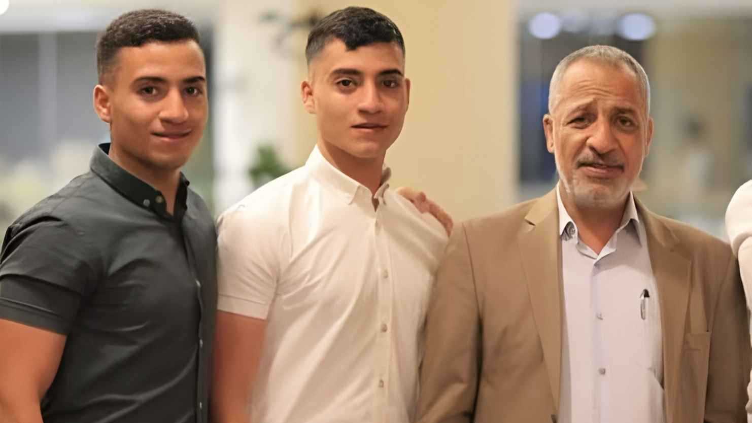 قوة إسرائيلية تعتقل النائب جمال الطيراوي وأبنائه بعد اقتحام نابلس