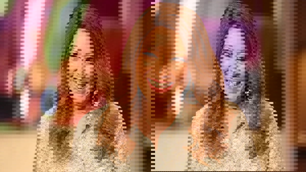 بعد مهاجمة محمد رمضان ونيللي كريم.. انتصار تخرج عن صمتها (فيديو) 