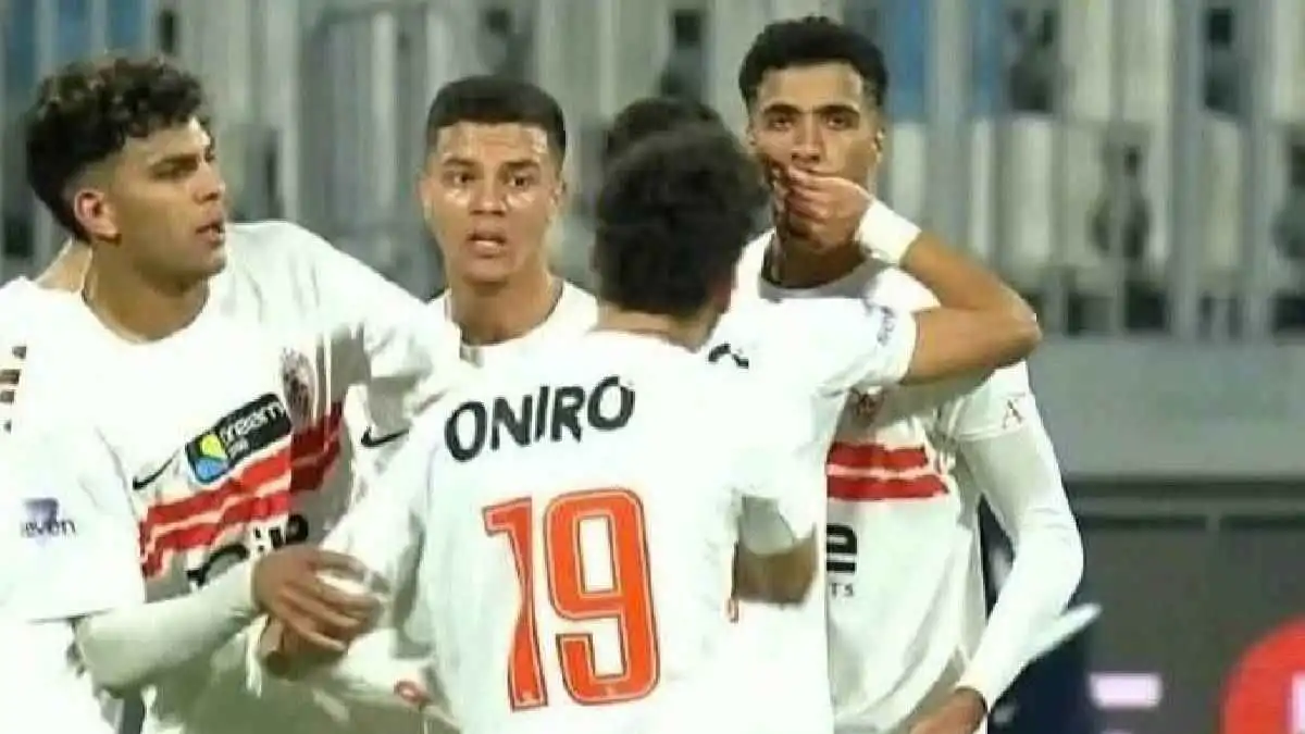 مشادة بين عبد الله السعيد وحسام عبد المجيد في مباراة الزمالك وسيراميكا (فيديو)