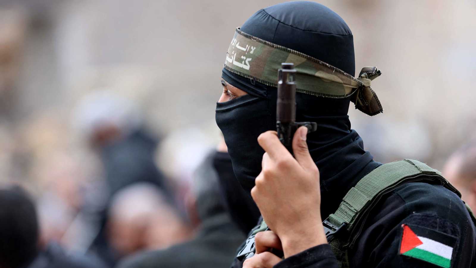 غزة.. مقتل مسؤول في شرطة حماس بنيران مسلحين