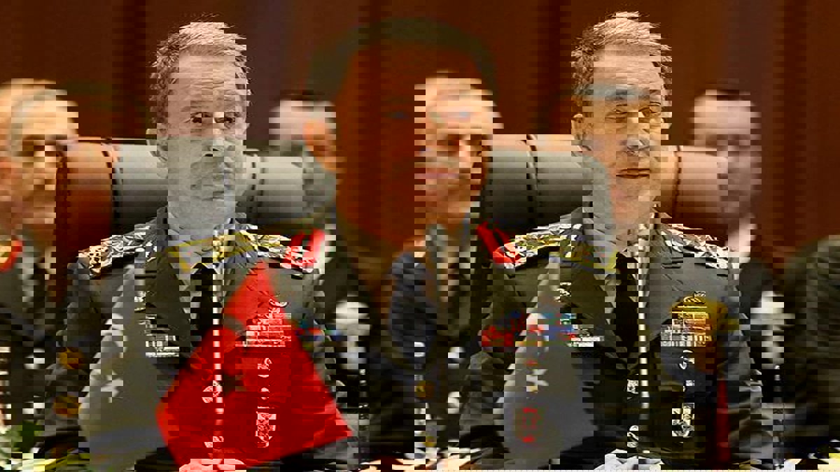 وزير الدفاع ال‬تركي: نريد حل النزاع مع اليونان عبر الحوار