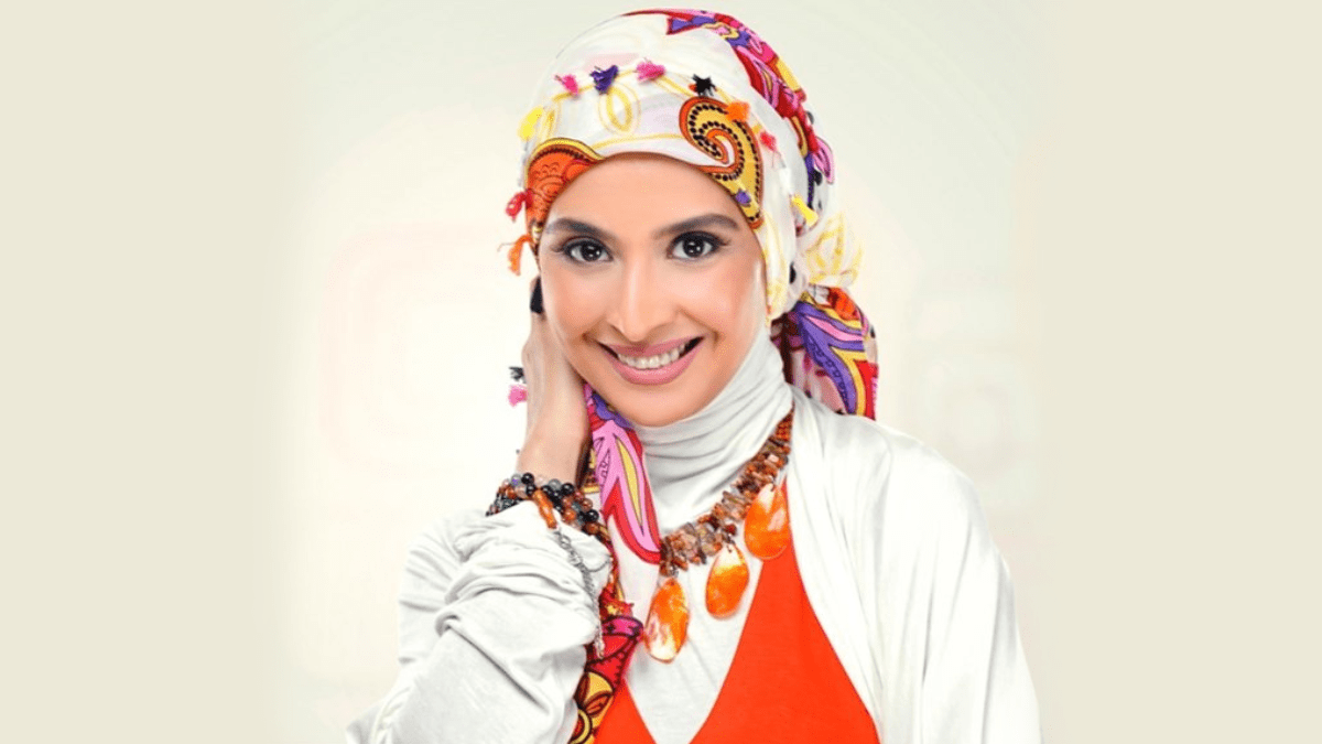 بعد غياب سنوات.. حنان الترك تعلن عودتها للجمهور عبر “يوتيوب”‬