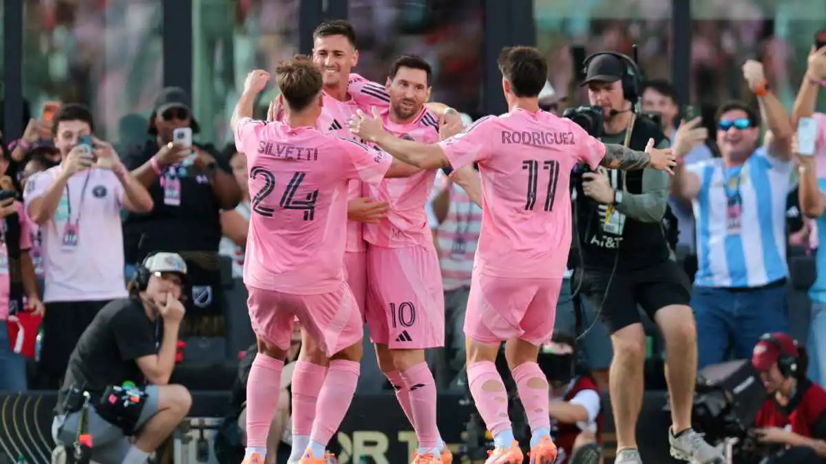 ميسي يشارك.. القناة الناقلة وطريقة مشاهدة مباراة إنتر ميامي وإنديبندينتي