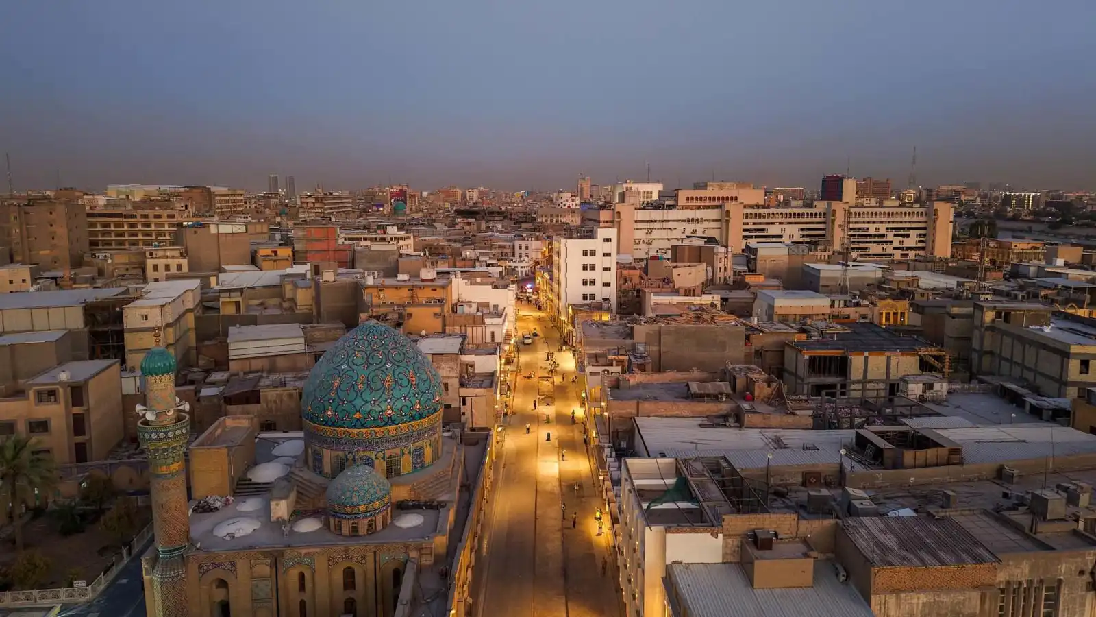 شارع الرشيد التاريخي في بغداد يظهر بحلة جديدة (فيديو)