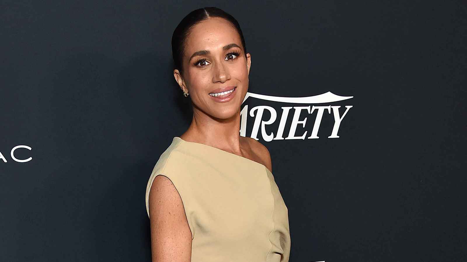 ميغان ماركل تكشف عن معاناتها مع تسمم الحمل