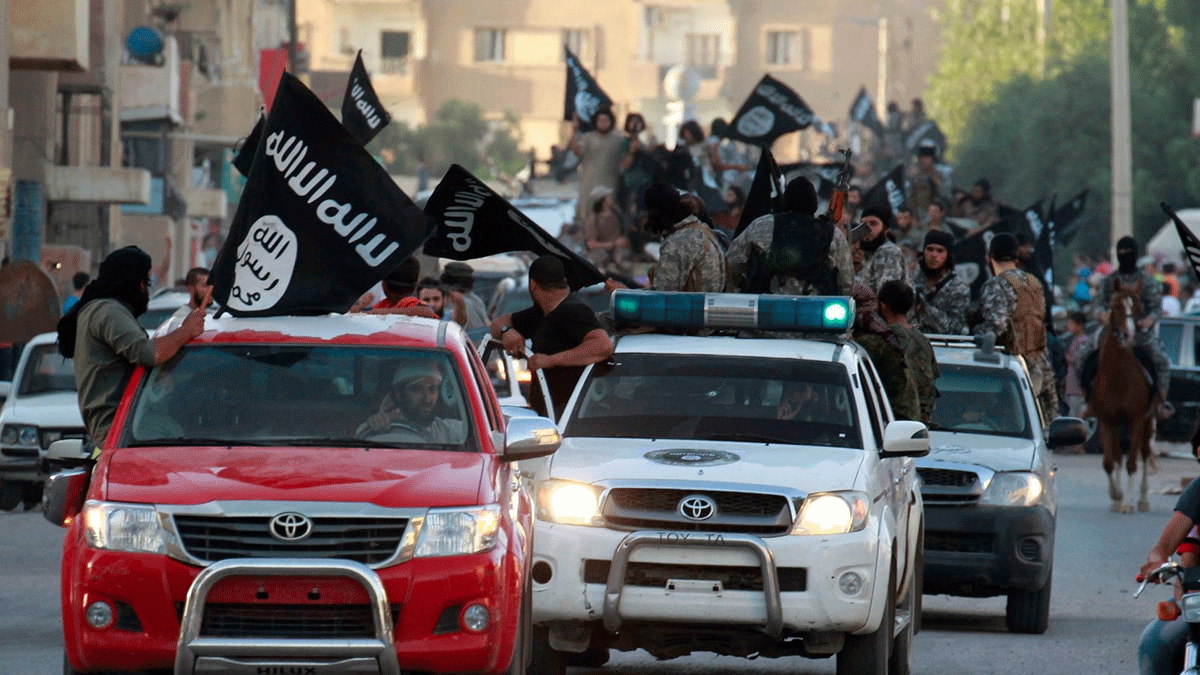 العراق ينفي دخول 150 سيارة تابعة لداعش من سوريا