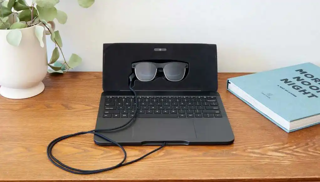 كمبيوتر الواقع المعزز