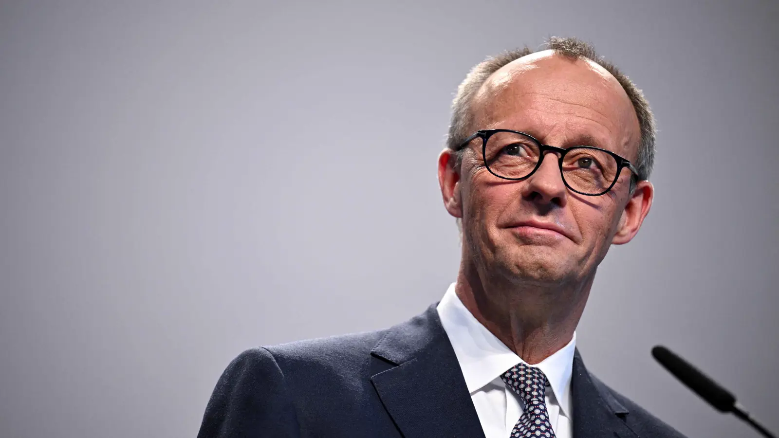 "أنهكتها الهجرة".. هل تلجأ ألمانيا للطوارئ لصد طالبي اللجوء؟