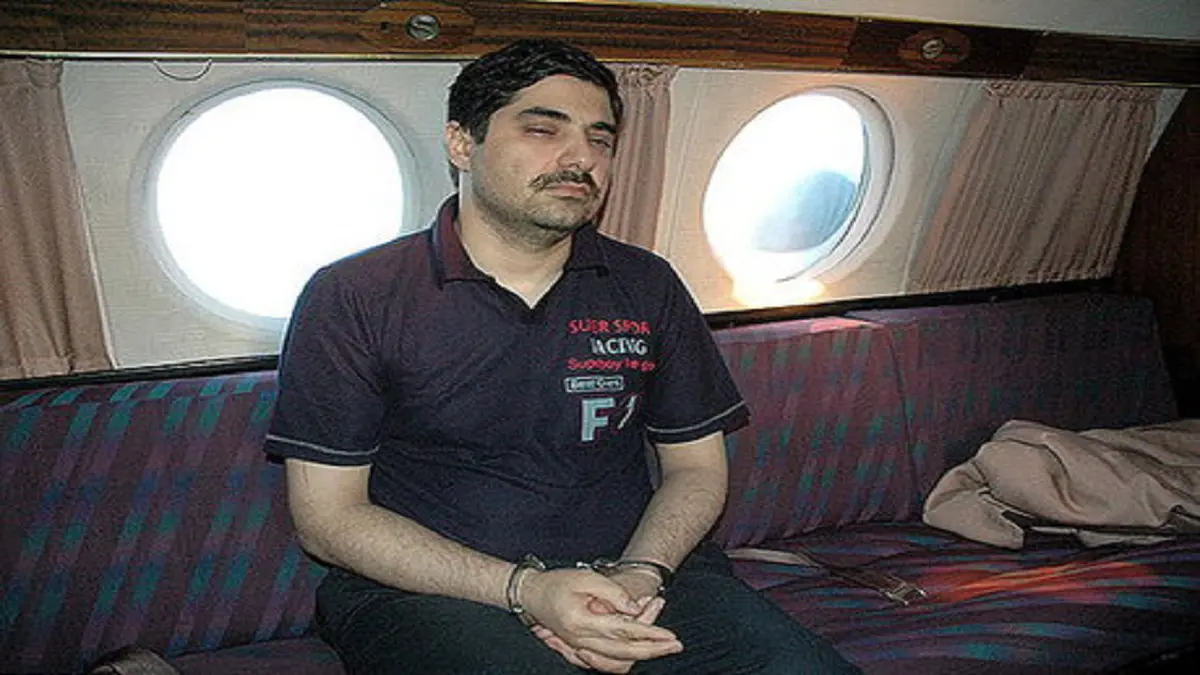 السجن 7 سنوات لـ"نابغة الاقتصاد الإيراني" شهرام جزائري