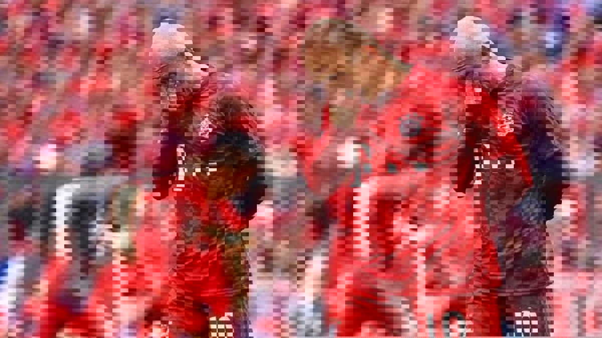 آرين روبين يعلق حذاءه ويعتزل كرة القدم