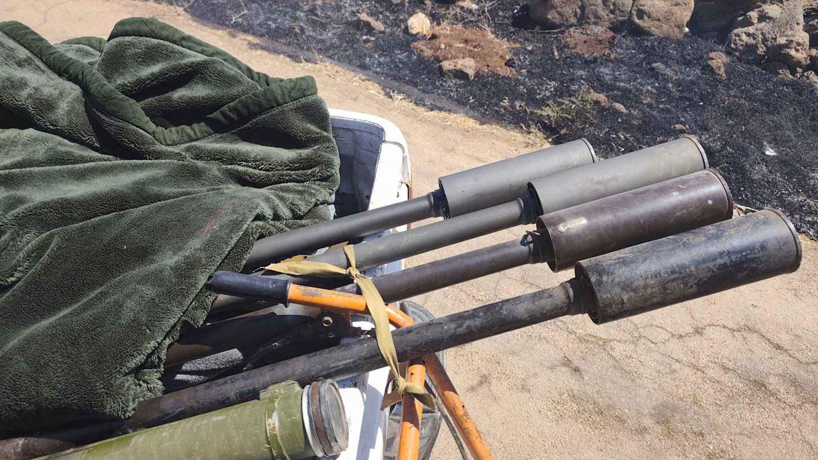 الأمن السوري يعثر على مستودعات أسلحة في السويداء (صور)