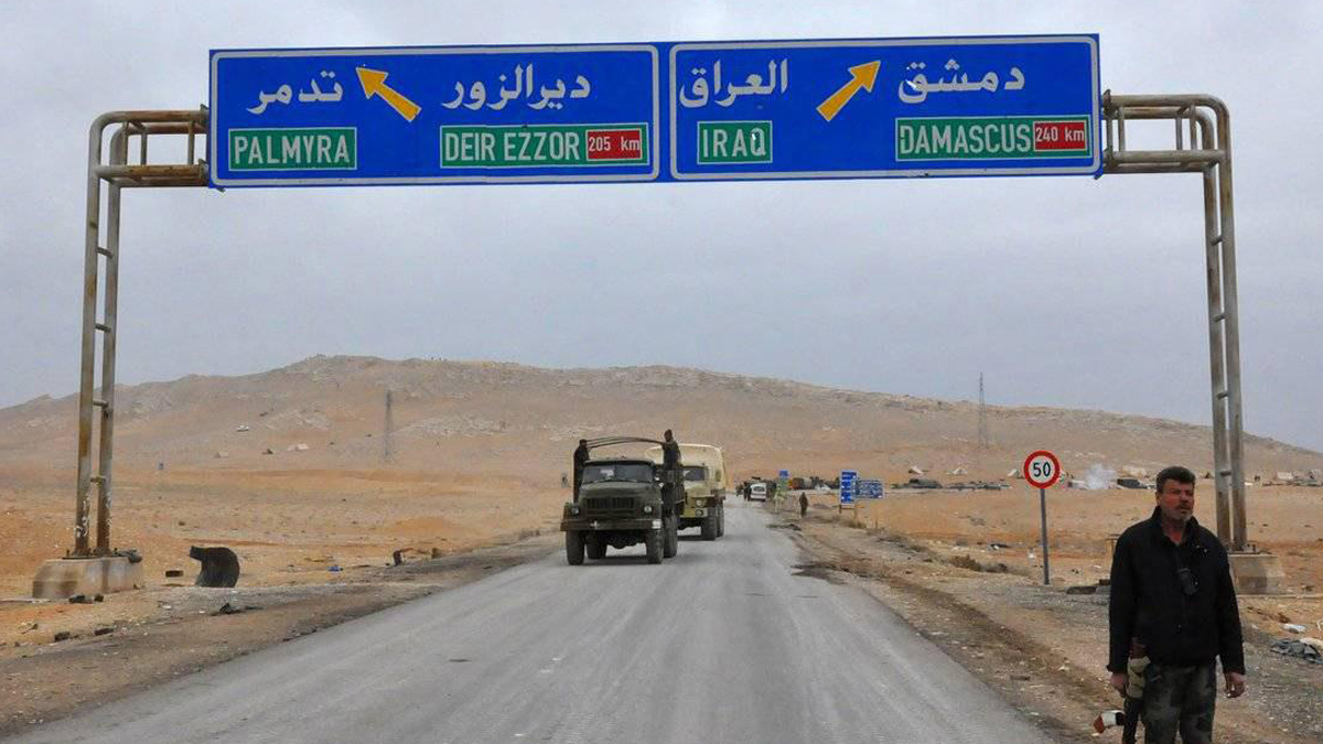 العراق: الأيام المقبلة ستشهد فتح المعبر الحدودي مع سوريا