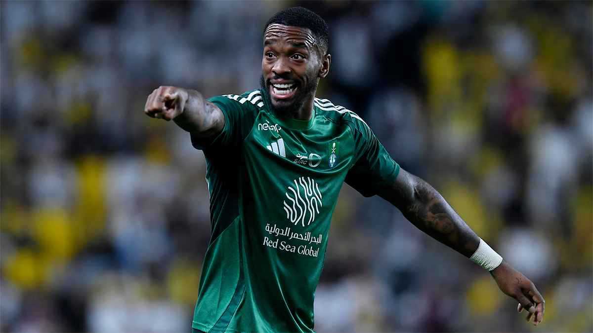 خسارة مزدوجة للأهلي السعودي.. كيف دمر إيفان توني قيمته السوقية بـ "لكمة" واحدة؟