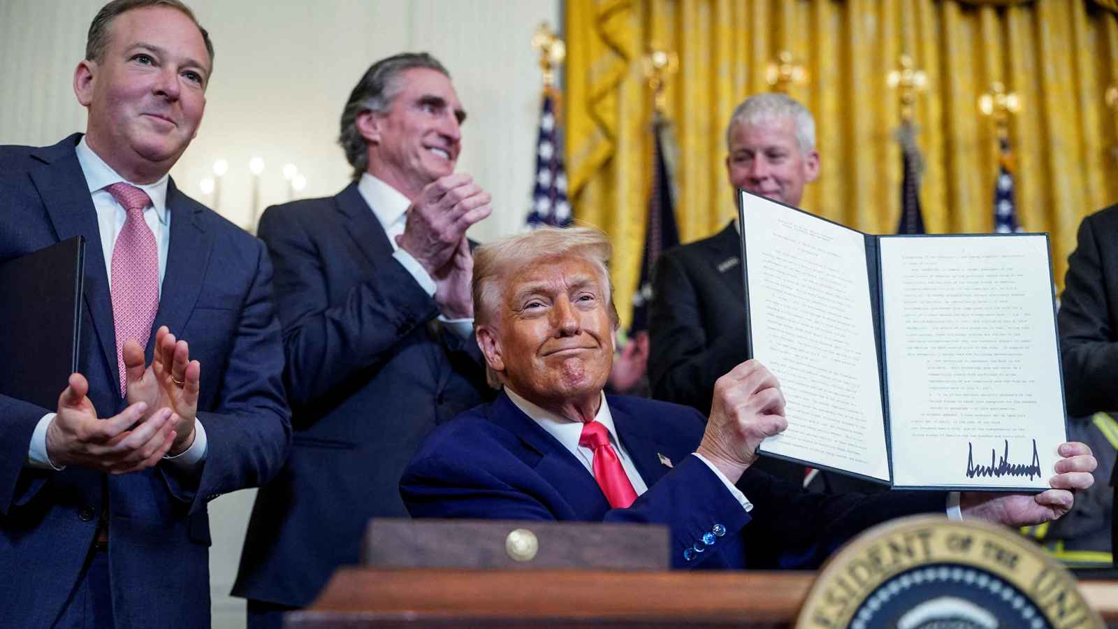 منذ عودة ترامب.. أكثر من 130 ألف موظف حكومي خارج الخدمة