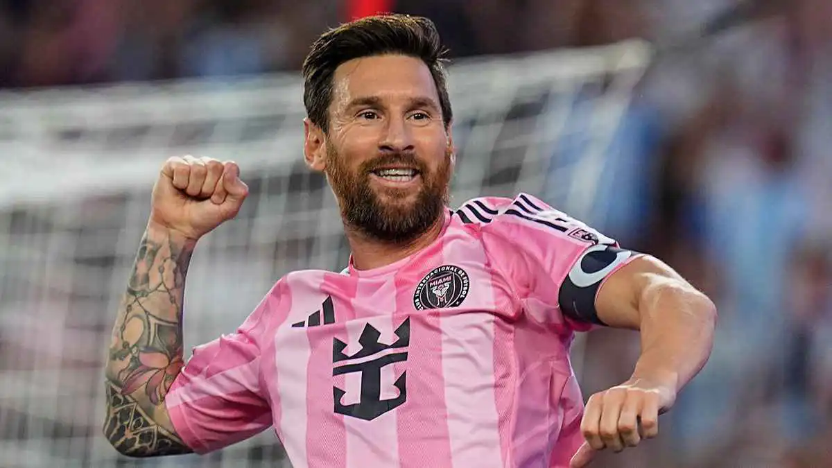 تقييم مذهل لميسي بعد قيادته إنتر ميامي للفوز على نيويورك ريد بولز (صورة)