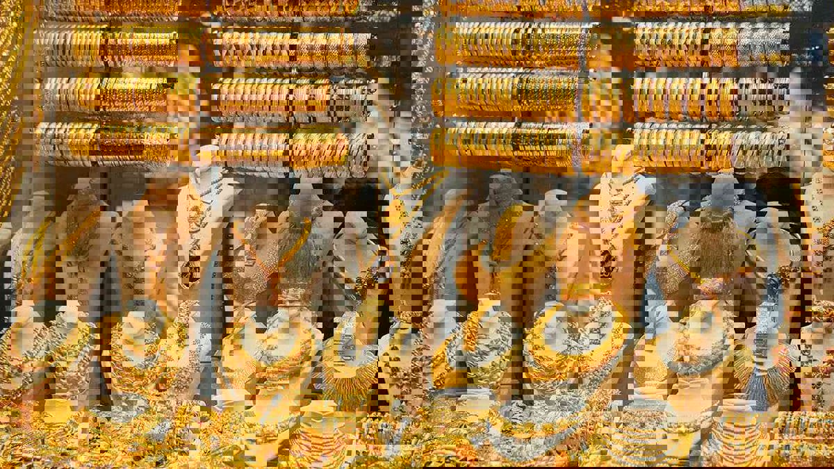 تراجع أسعار الذهب بعد تزايد لقاحات كورونا ومخاوف تصاعد الإصابات