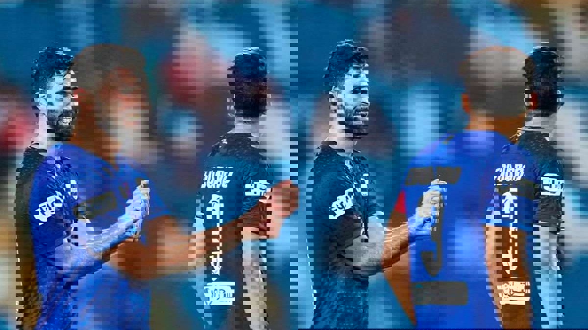 صحيفة: لوتشيسكو مدرب نادي الهلال يتمسك بعمر خربين ويرفض رحيله في الميركاتو الشتوي