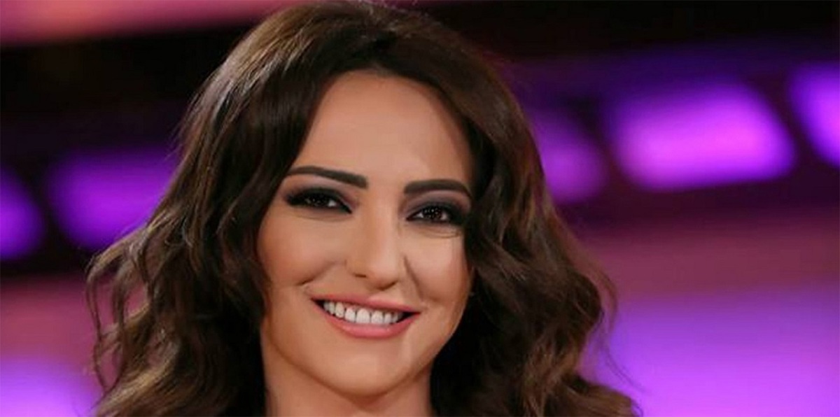 "كونتاك" يفتتح موسم أمل عرفة في 2019