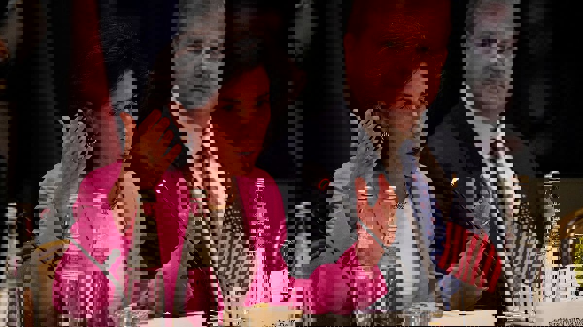 أمريكا تدرس رفع رسوم جمركية مفروضة على الصين لكبح التضخم