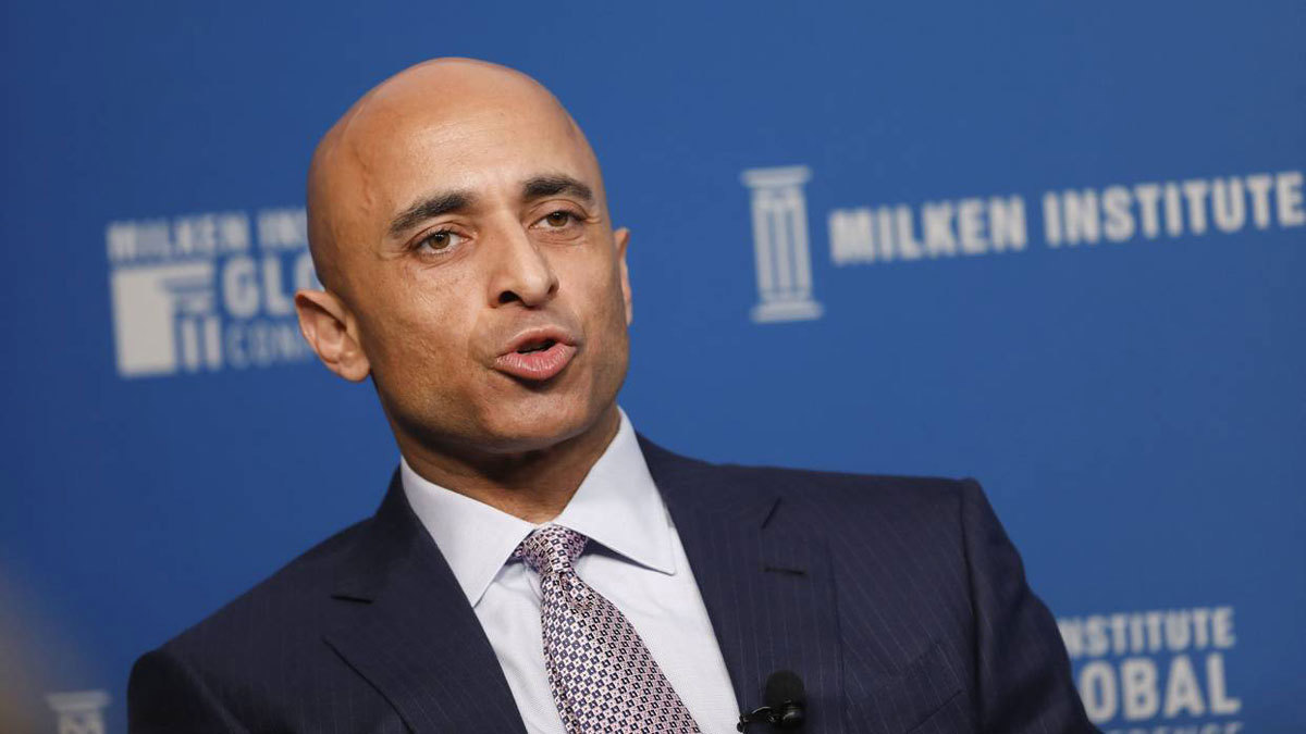 العتيبة: لماذا يسمح لإيران بتخصيب اليورانيوم وتمنع الإمارات؟