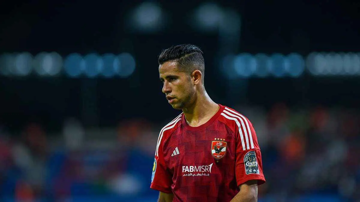 رضا سليم يمنح الأهلي حلا سحريا لأزمة علي معلول