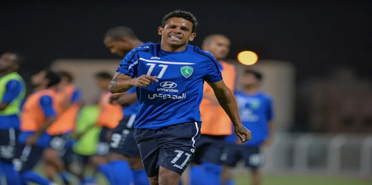 نائب رئيس الفتح السعودي: إلتون جوزيه ضحية وهرب نتيجة أطماعه