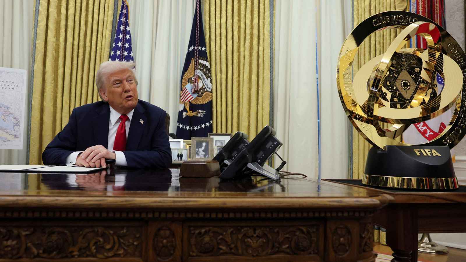 "يوم التحرير".. بداية حرب تجارية أم تراجع جديد لترامب؟