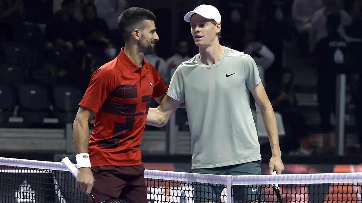 بطولة الملوك: سينر يهزم ديوكوفيتش ويتأهل للنهائي بموسم الرياض