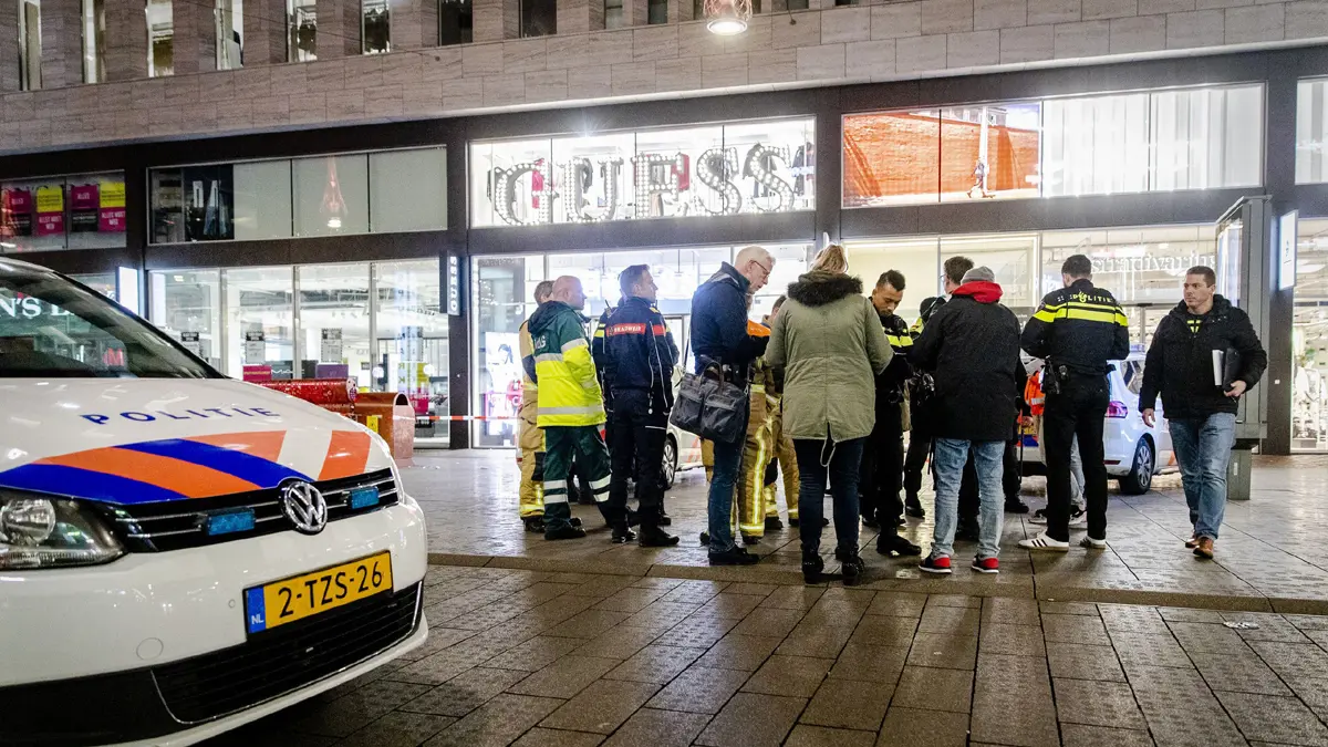 هولندا: لا مؤشر على دافع إرهابي وراء حادثة الطعن في لاهاي