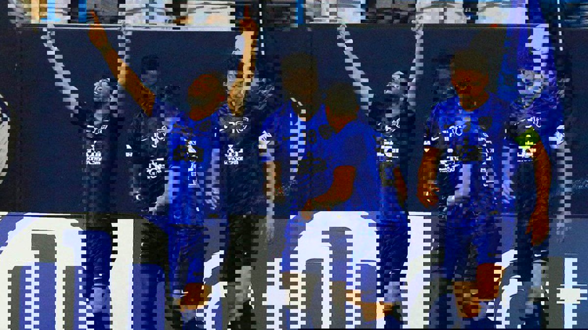 بعد أزمة مهند عسيري وهتان باهبري.. إدارة نادي الهلال السعودي توجه تحذيرا رسميا للاعبين