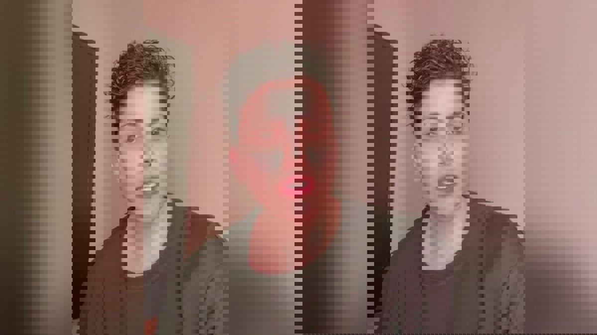 أندرو تثير الجدل برفضها الزواج: “خائن لثقة أهله ودينه ومجتمعه”