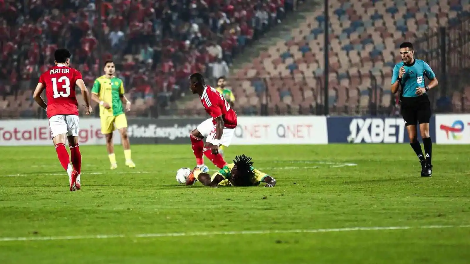 بث مباشر لمباراة شبيبة القبائل الجزائري والأهلي المصري في دوري أبطال إفريقيا