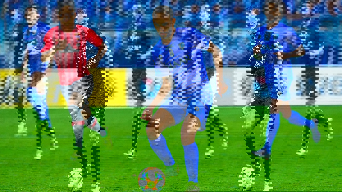 لاعب نادي الهلال السعودي يدخل الحجر الصحي‎