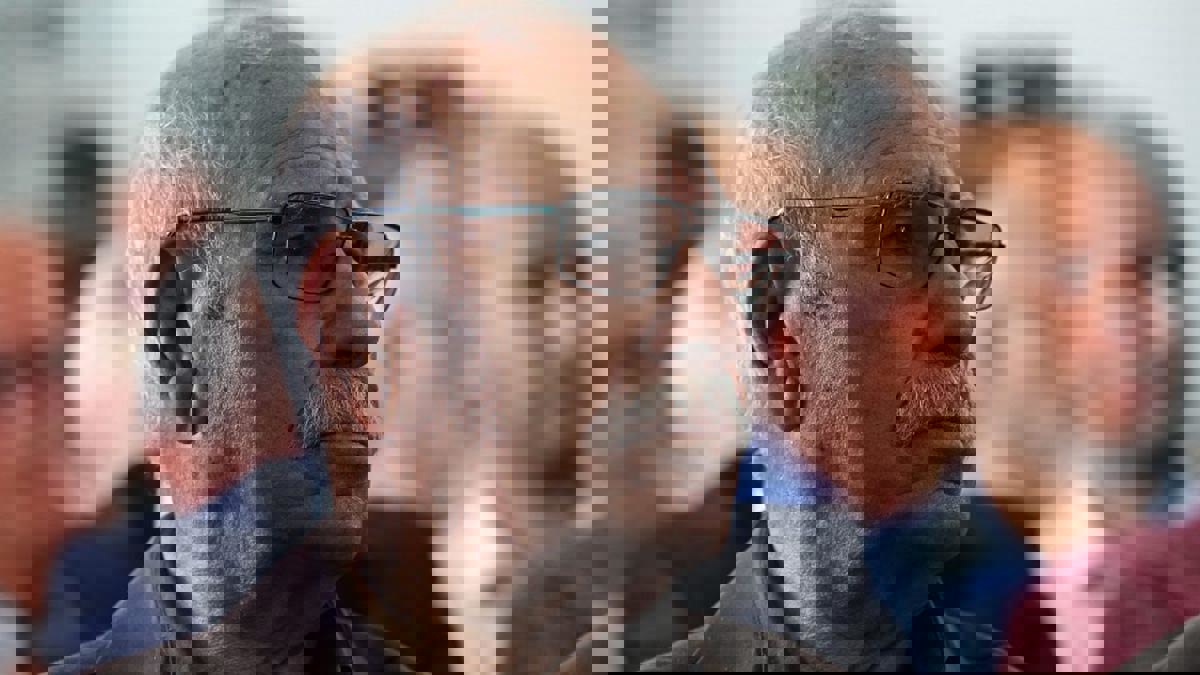 نقل المعارض الجزائري لخضر بورقعة من السجن إلى المستشفى