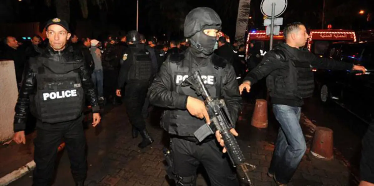 البحث عن 3 متشددين لصلتهم بهجوم تونس