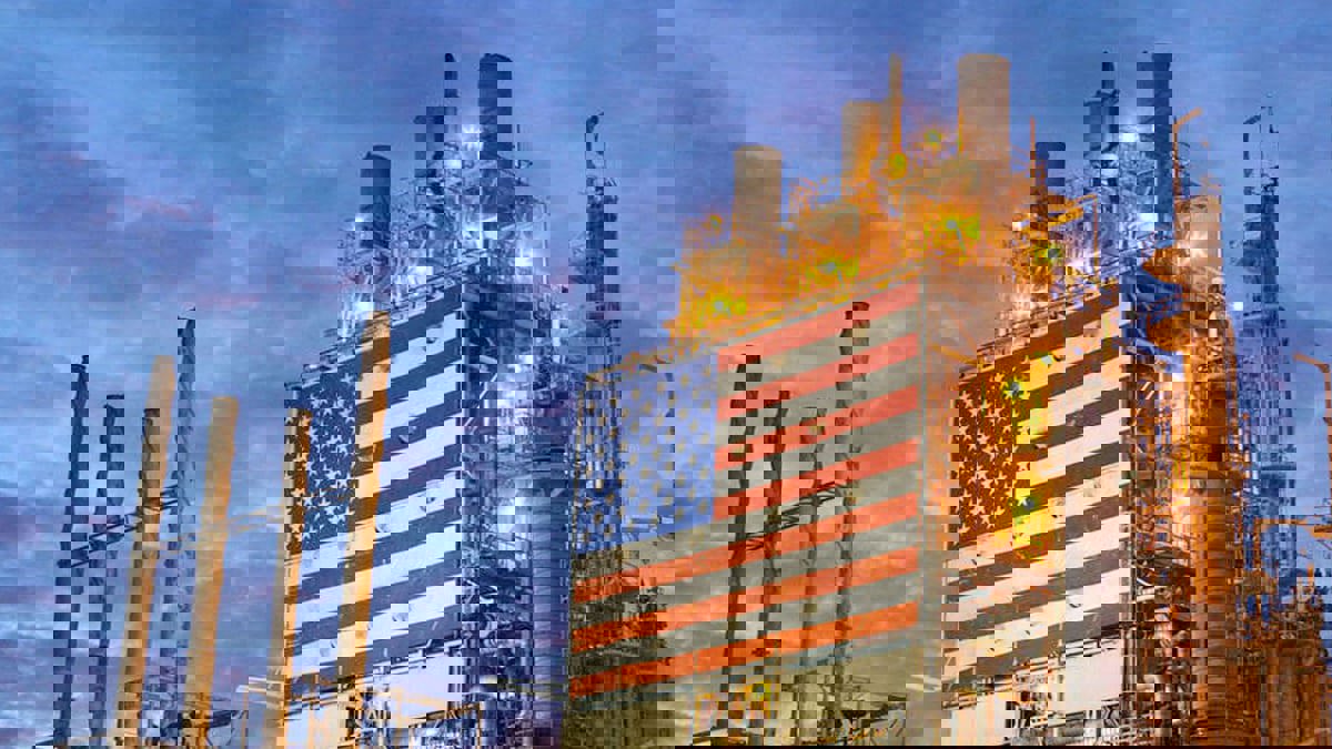 مخزونات النفط الأمريكية تنخفض مليون برميل الأسبوع الماضي