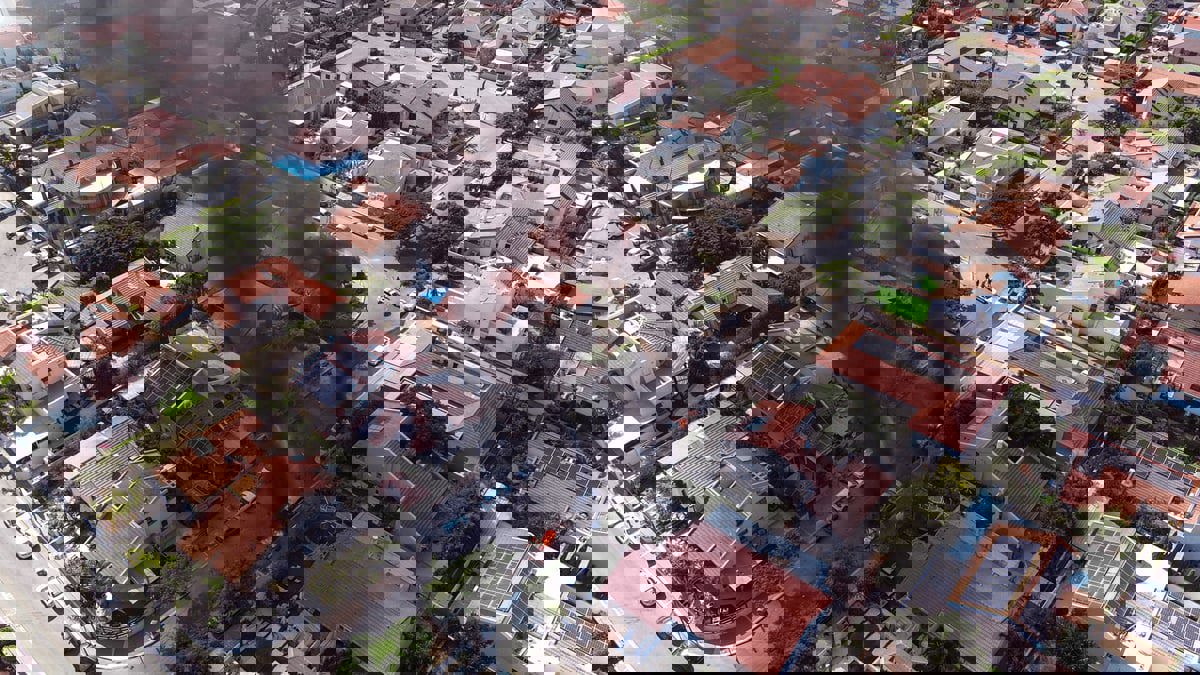 إصابة 9 أشخاص إثر سقوط صواريخ على أطراف مدينة القدس