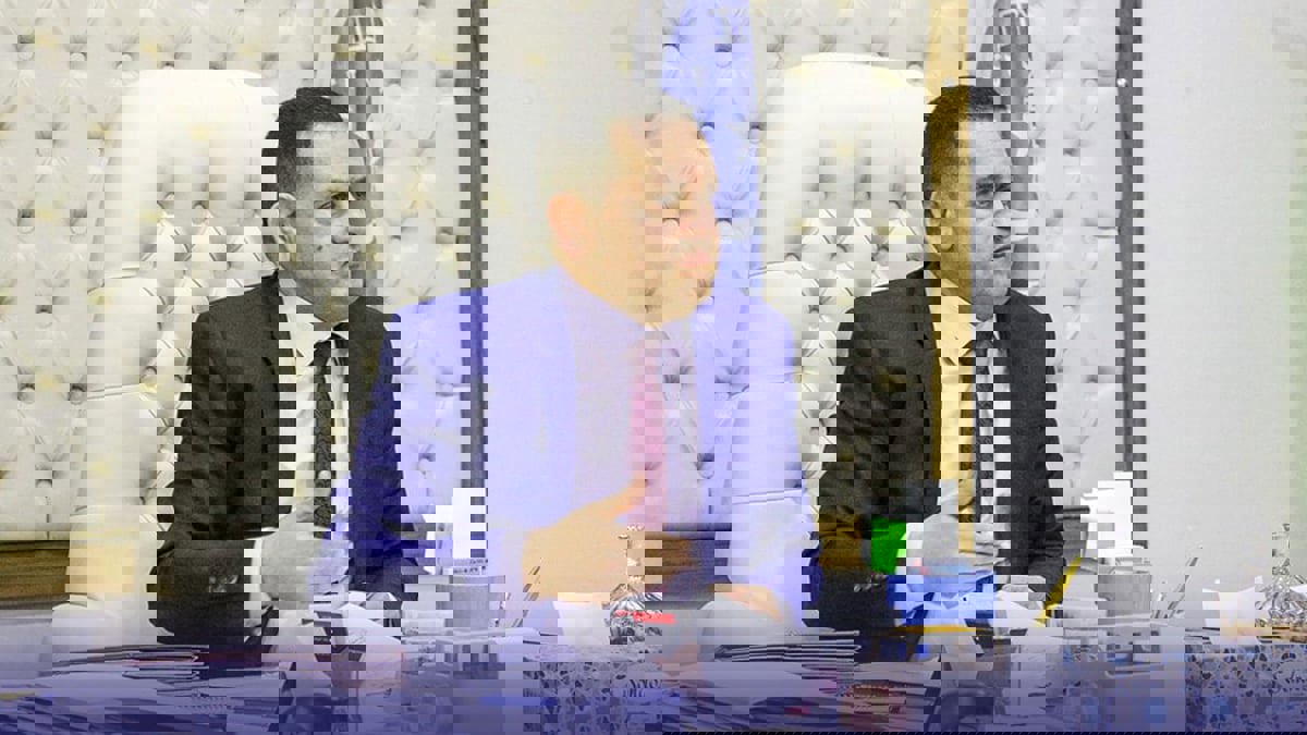 الحويج يربط استقرار ليبيا بنزع سلاح الميليشيات وطرد المرتزقة