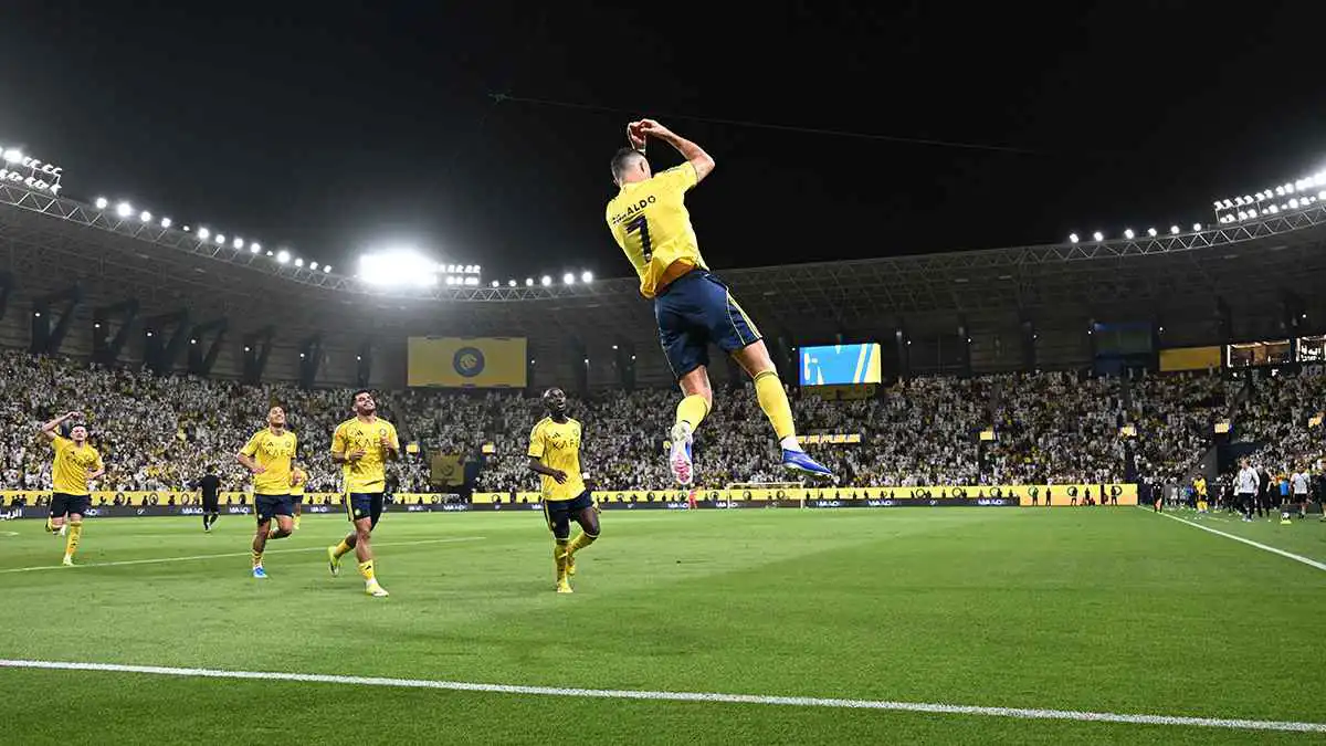 بعد هدفيه ضد النجمة.. ماذا يحتاج كريستيانو رونالدو للوصول إلى الهدف 1000؟