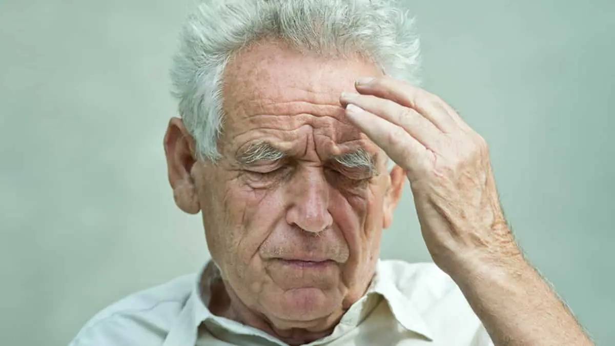 8 أطعمة تقلل من خطر الإصابة بمرض الزهايمر